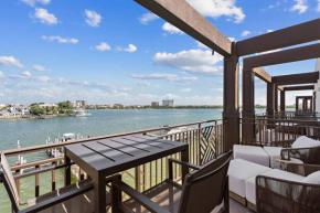 Resort Style 3 BR Waterfront Oasis w/ boat slip*